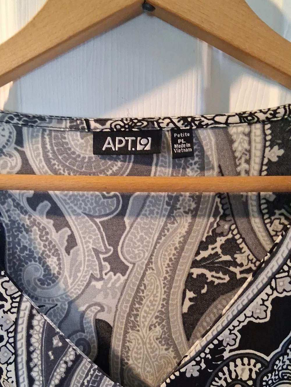 Apt. 9 Black & White Paisley Tie-Front Dress